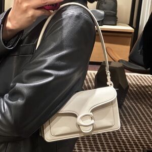 NWT COACH womens Tabby Shoulder Bag 20